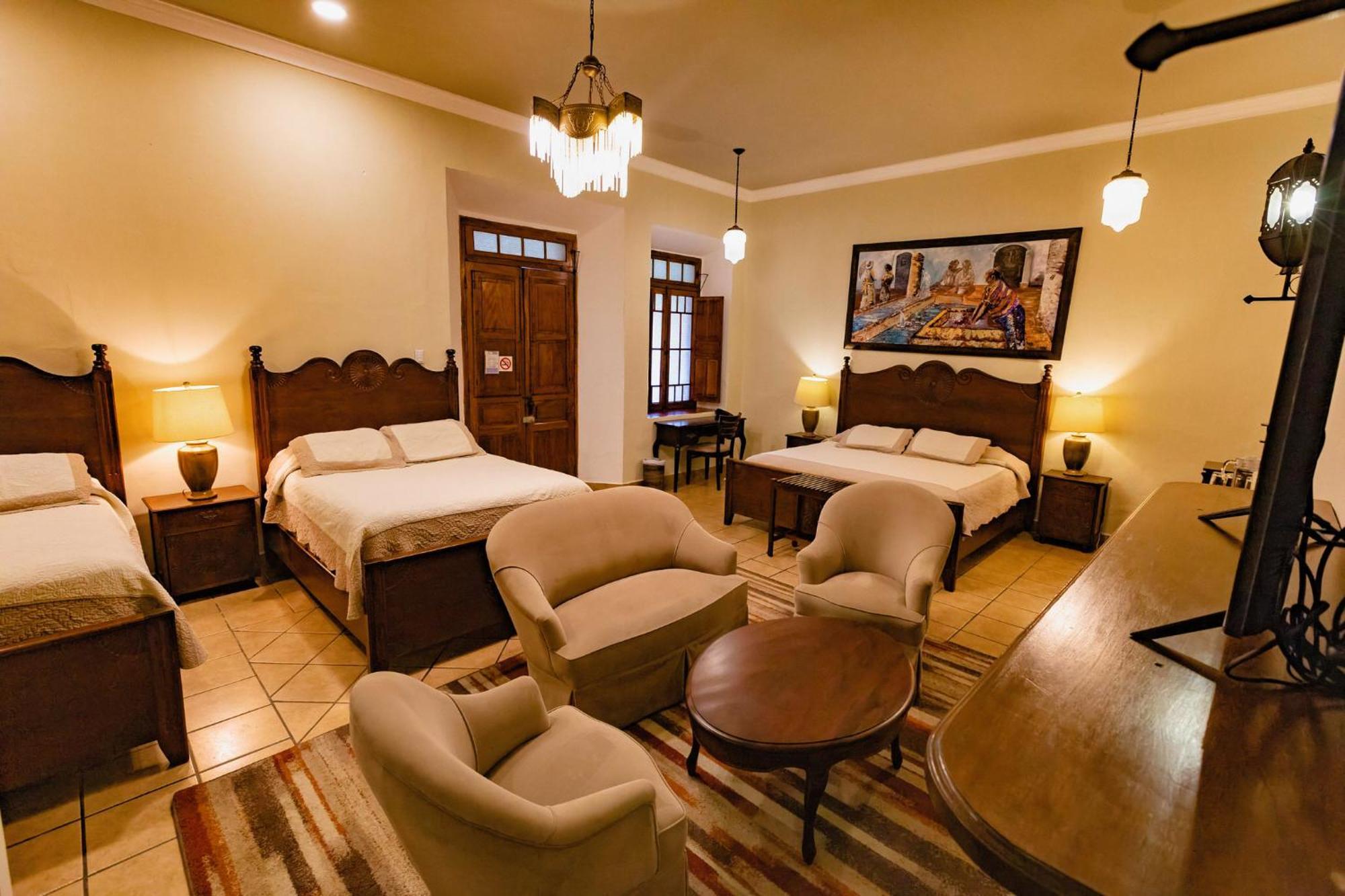 Hotel Aurora Antigua Eksteriør bilde